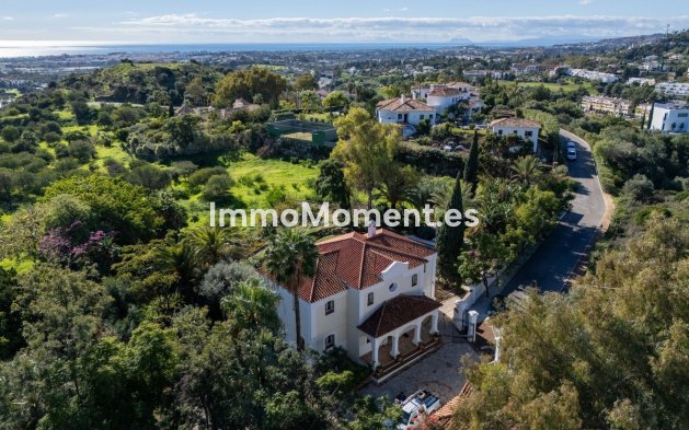 Wiederverkauf - Villa - Marbella - Nueva Andalucía