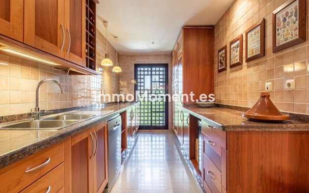 Wiederverkauf - Wohnung - Marbella - San Pedro de Alcántara