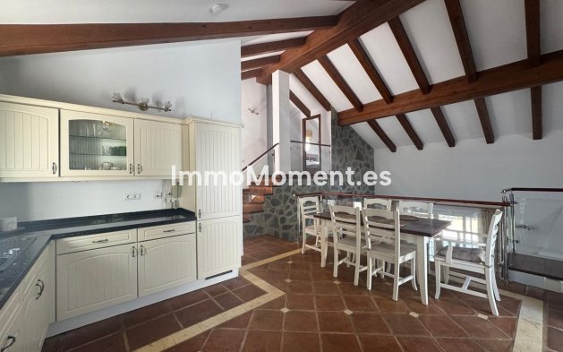 Reventa - Villa - Interior  - Istán