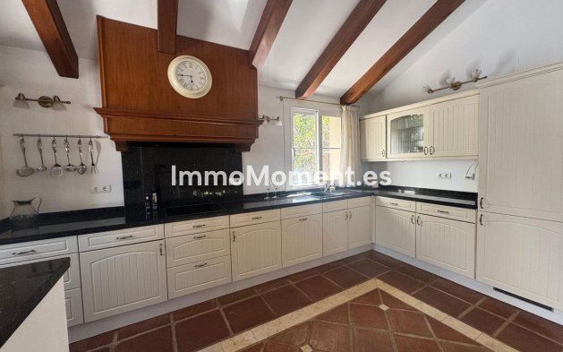 Reventa - Villa - Interior  - Istán