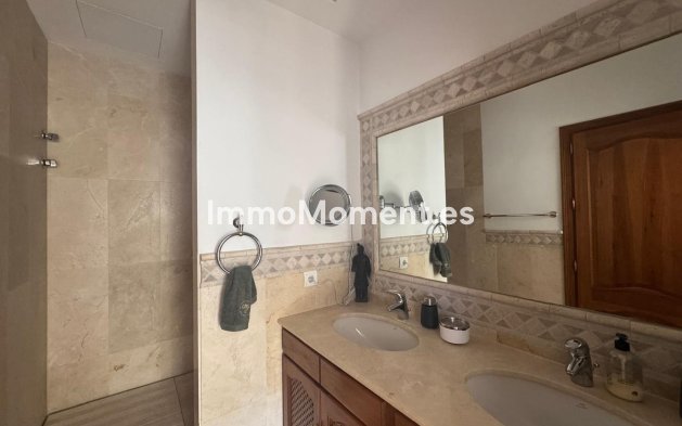 Reventa - Villa - Interior  - Istán