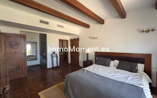 Reventa - Villa - Interior  - Istán