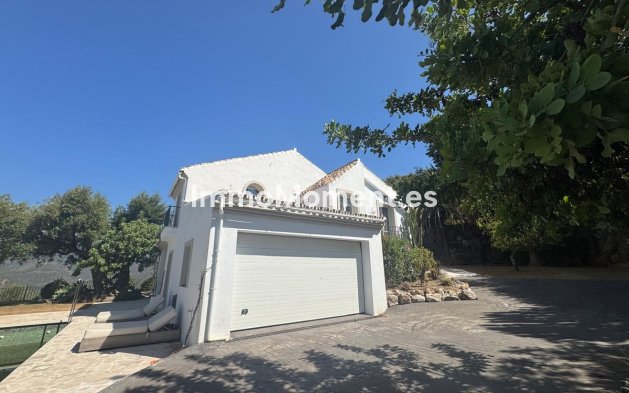 Reventa - Villa - Interior  - Istán