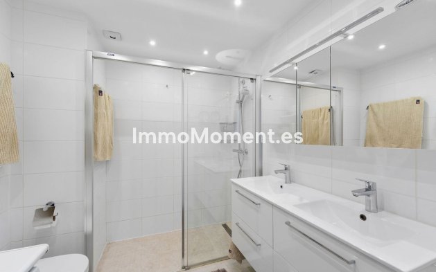 Wiederverkauf - Wohnung - Marbella - Nueva Andalucía