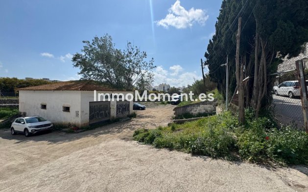 Wiederverkauf - Land - Marbella - Puerto Banús