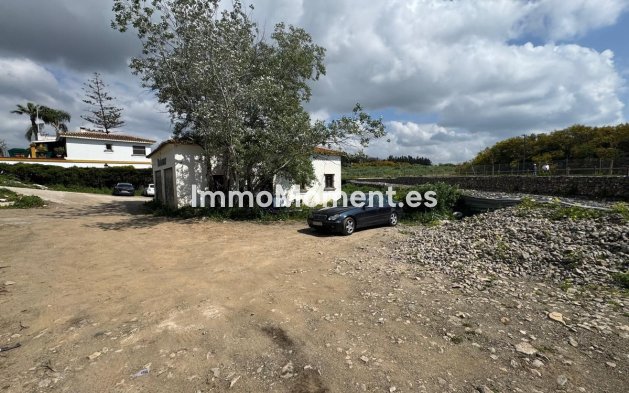 Wiederverkauf - Land - Marbella - Puerto Banús