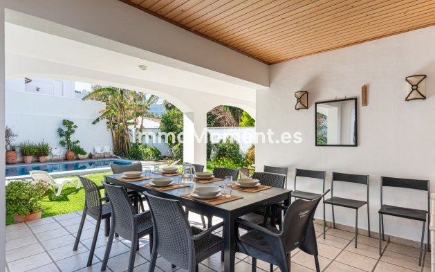 Resale - Villa - Marbella - San Pedro de Alcántara