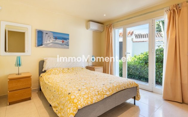 Resale - Villa - Marbella - San Pedro de Alcántara