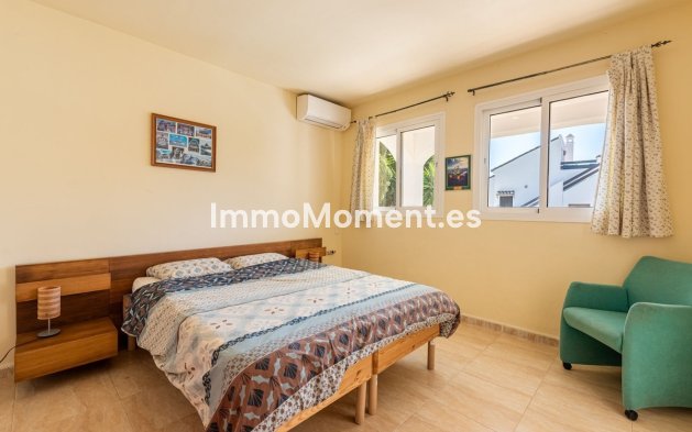 Resale - Villa - Marbella - San Pedro de Alcántara