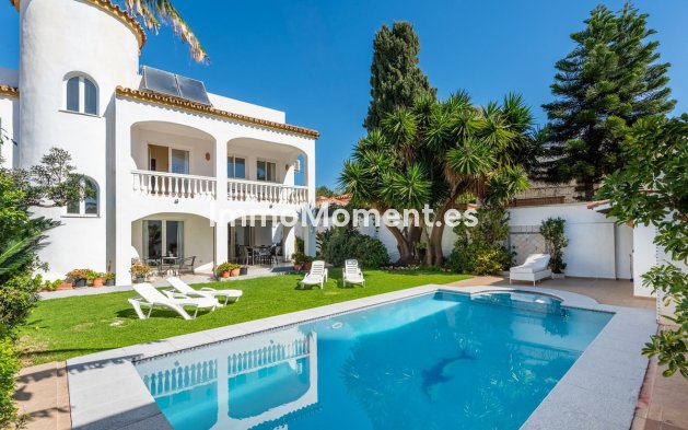 Resale - Villa - Marbella - San Pedro de Alcántara