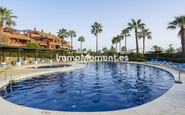 Resale - Apartment - Estepona - New Golden Mile