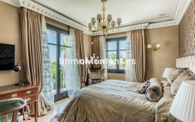 Revente - Villa - Marbella - Hacienda Las Chapas