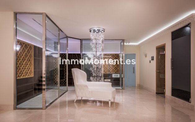 Revente - Villa - Marbella - Hacienda Las Chapas