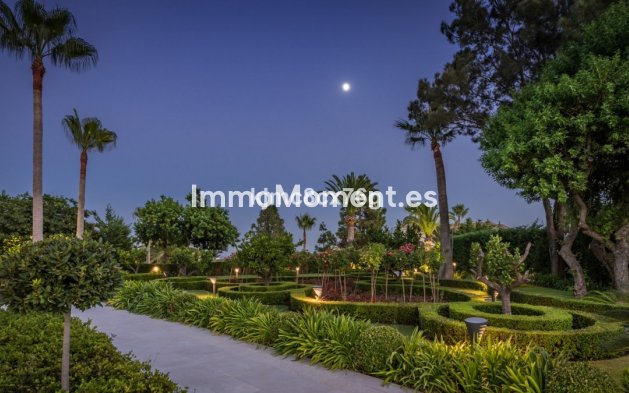 Revente - Villa - Marbella - Hacienda Las Chapas