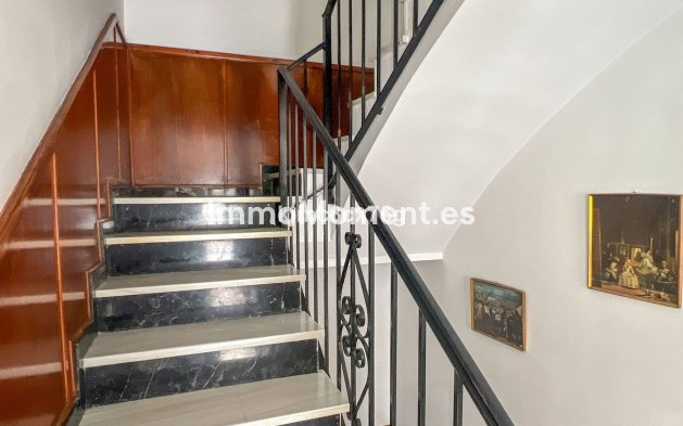 Resale - Townhouse - Marbella - Marbella Centro