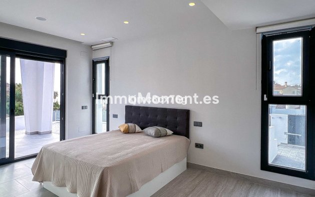 Resale - Detached villa - Mijas - El Faro