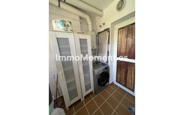 Resale - Apartment - Mijas - Calahonda