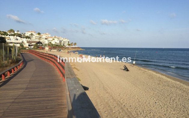 Resale - Apartment - Mijas - Calahonda