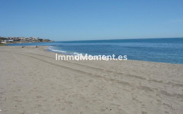 Resale - Apartment - Mijas - Calahonda