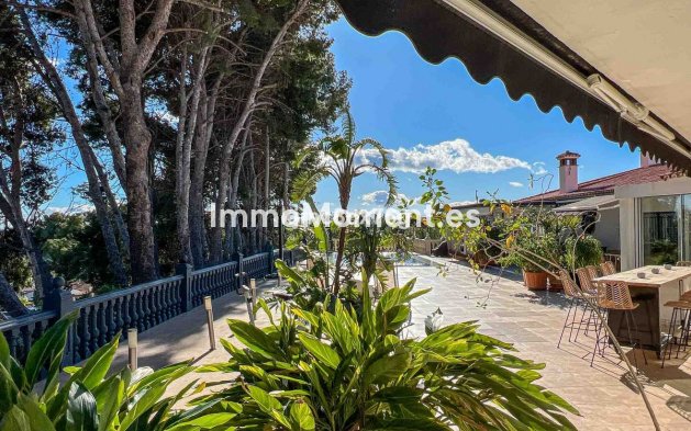 Resale - Villa - Torremolinos