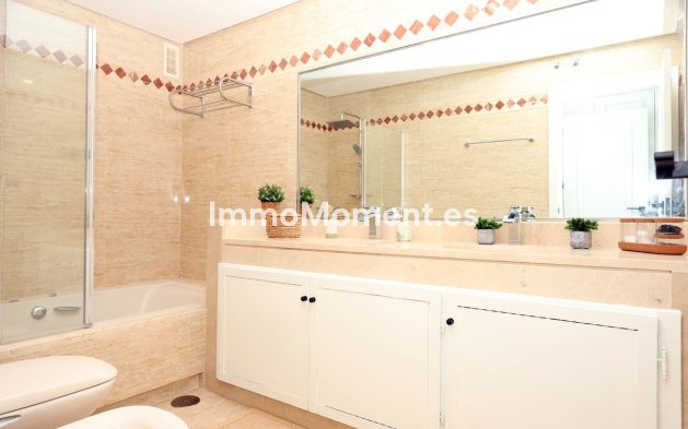 Revente - Appartement - Marbella - La Mairena