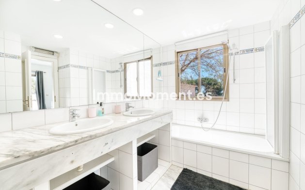 Wiederverkauf - Wohnung - Marbella - Elviria