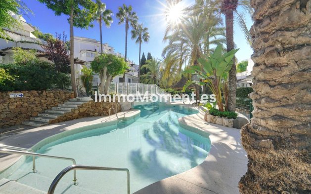 Wiederverkauf - Wohnung - Marbella - Elviria