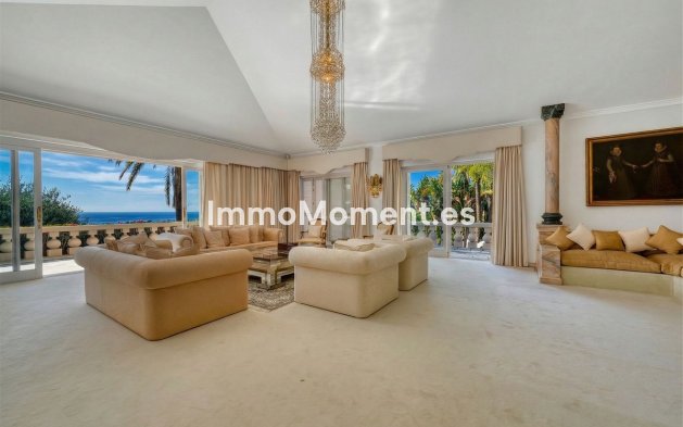 Resale - Detached villa - Marbella - Río Real