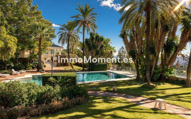 Resale - Detached villa - Marbella - Río Real