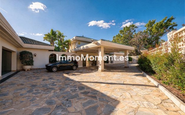 Resale - Detached villa - Marbella - Río Real