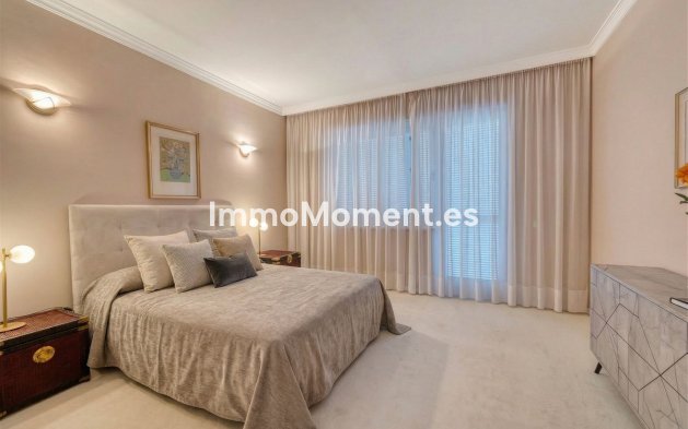 Resale - Detached villa - Marbella - Río Real