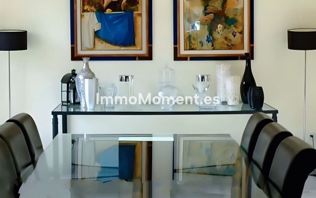 Resale - Villa - Marbella - Nueva Andalucía