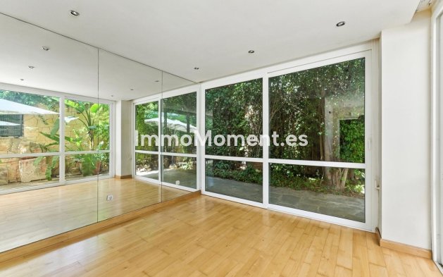 Revente - Villa - Marbella - Marbella Centro