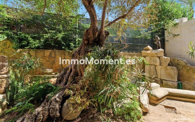 Revente - Villa - Marbella - Marbella Centro