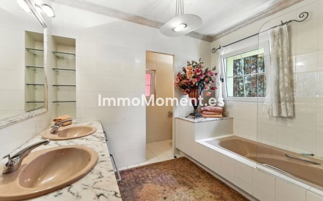 Revente - Villa - Marbella - Marbella Centro