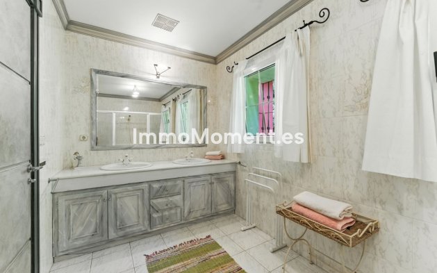 Revente - Villa - Marbella - Marbella Centro