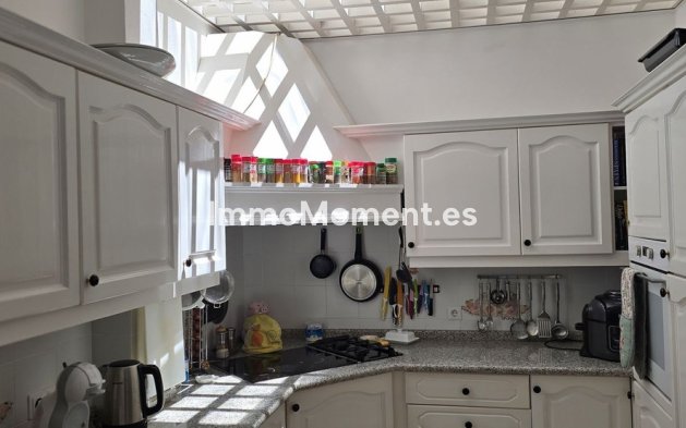 Resale - Apartment - El Paraiso - New Golden Mile