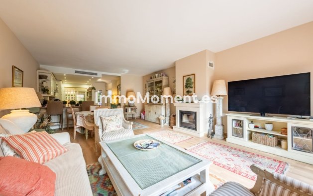 Resale - Villa - Marbella - Nagüeles