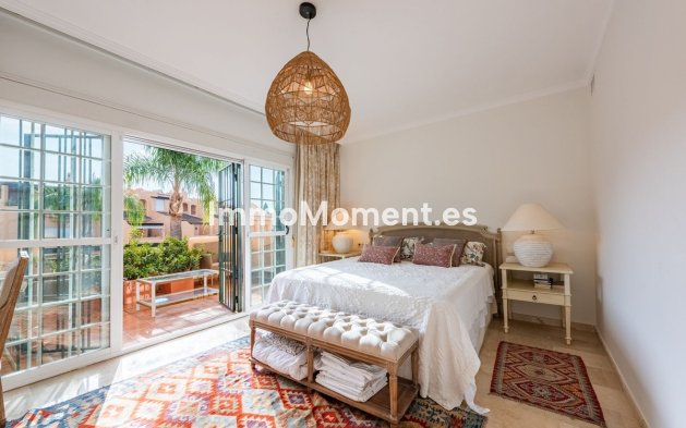 Resale - Villa - Marbella - Nagüeles