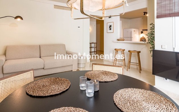 Revente - Appartement - Marbella - Nueva Andalucía