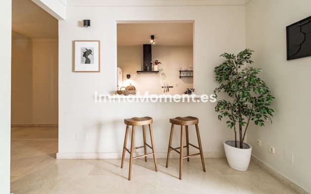 Revente - Appartement - Marbella - Nueva Andalucía