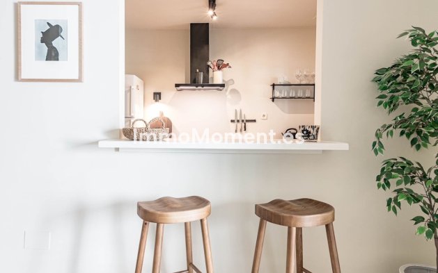 Revente - Appartement - Marbella - Nueva Andalucía