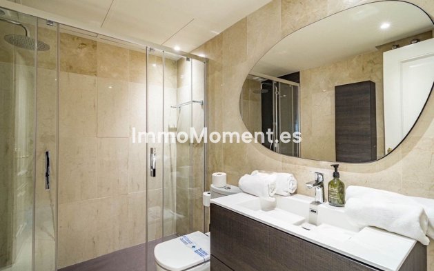 Revente - Appartement - Marbella - Nueva Andalucía