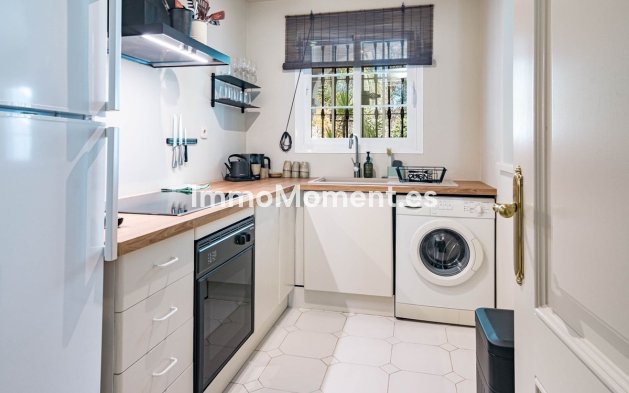 Revente - Appartement - Marbella - Nueva Andalucía