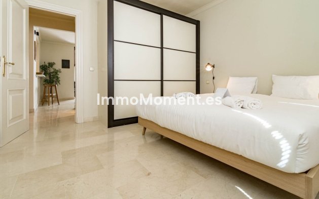 Revente - Appartement - Marbella - Nueva Andalucía