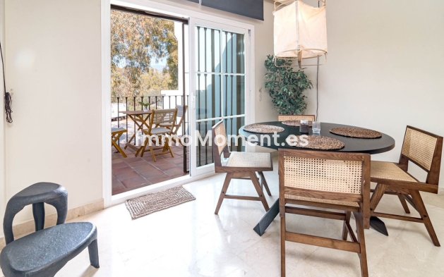 Revente - Appartement - Marbella - Nueva Andalucía