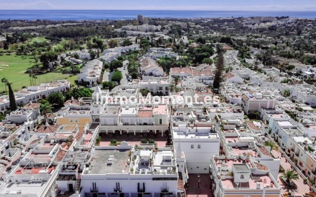Revente - Appartement - Marbella - Nueva Andalucía