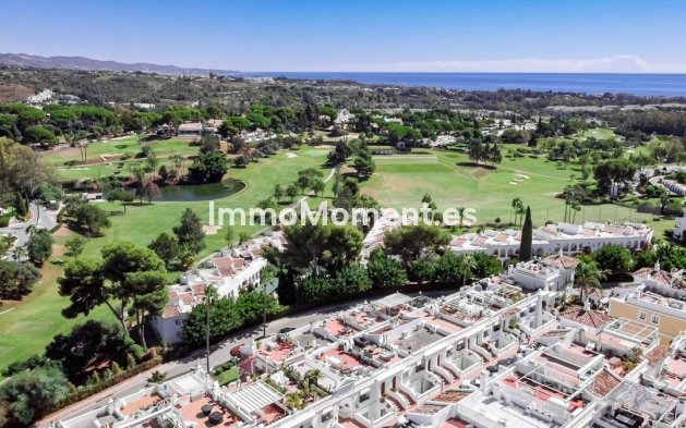 Revente - Appartement - Marbella - Nueva Andalucía