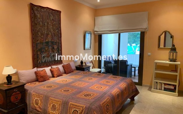 Resale - Villa - Marbella - Marbella Centro