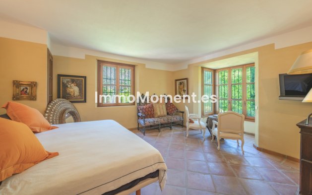 Revente - Villa - Estepona  - Estepona Centro